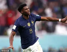 坎特完美推射，法国2-1胜德国晋级欧洲杯