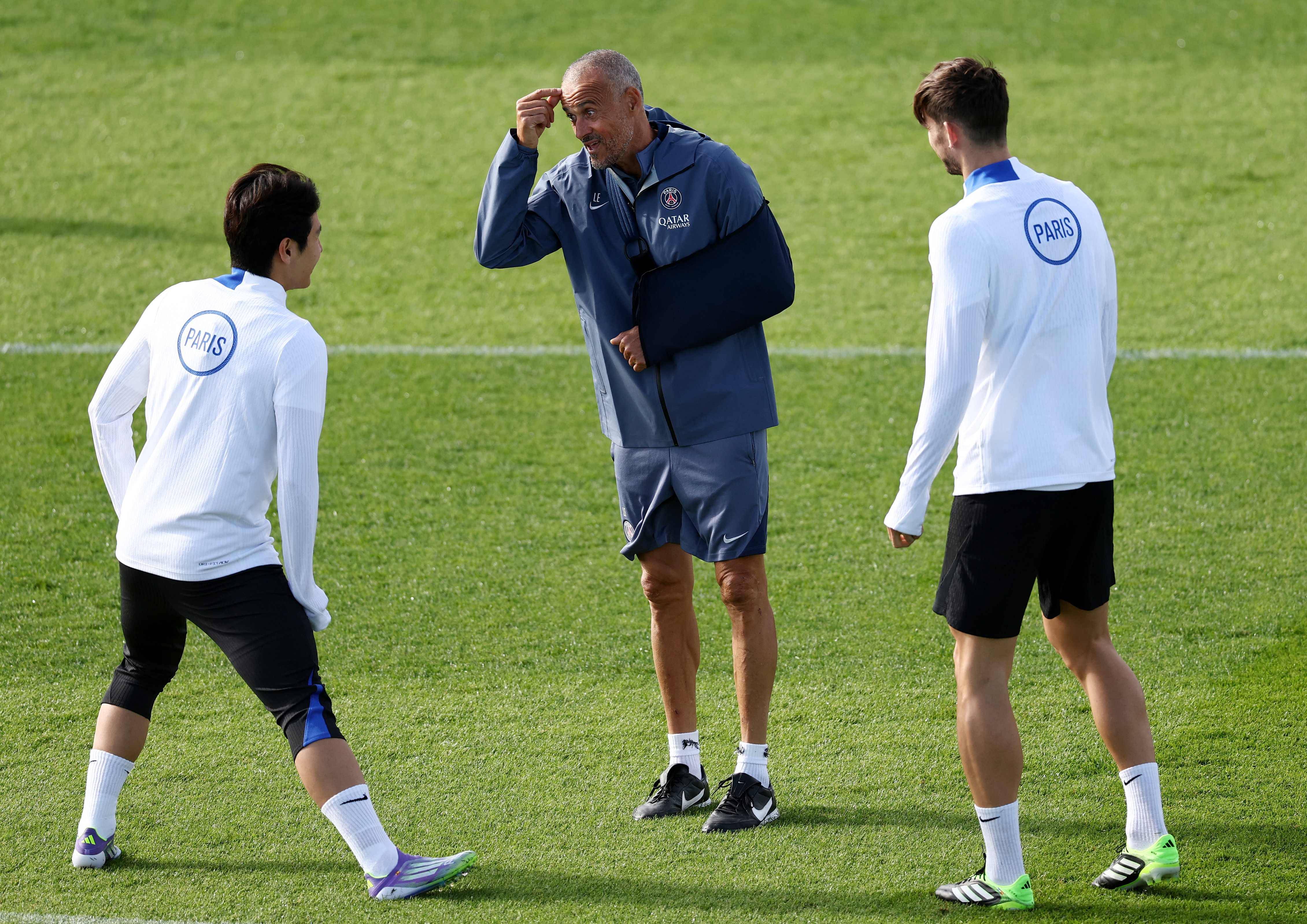 aoa体育馆-包含巴黎圣日耳曼神锋破门，领跑射手榜寻金靴的词条