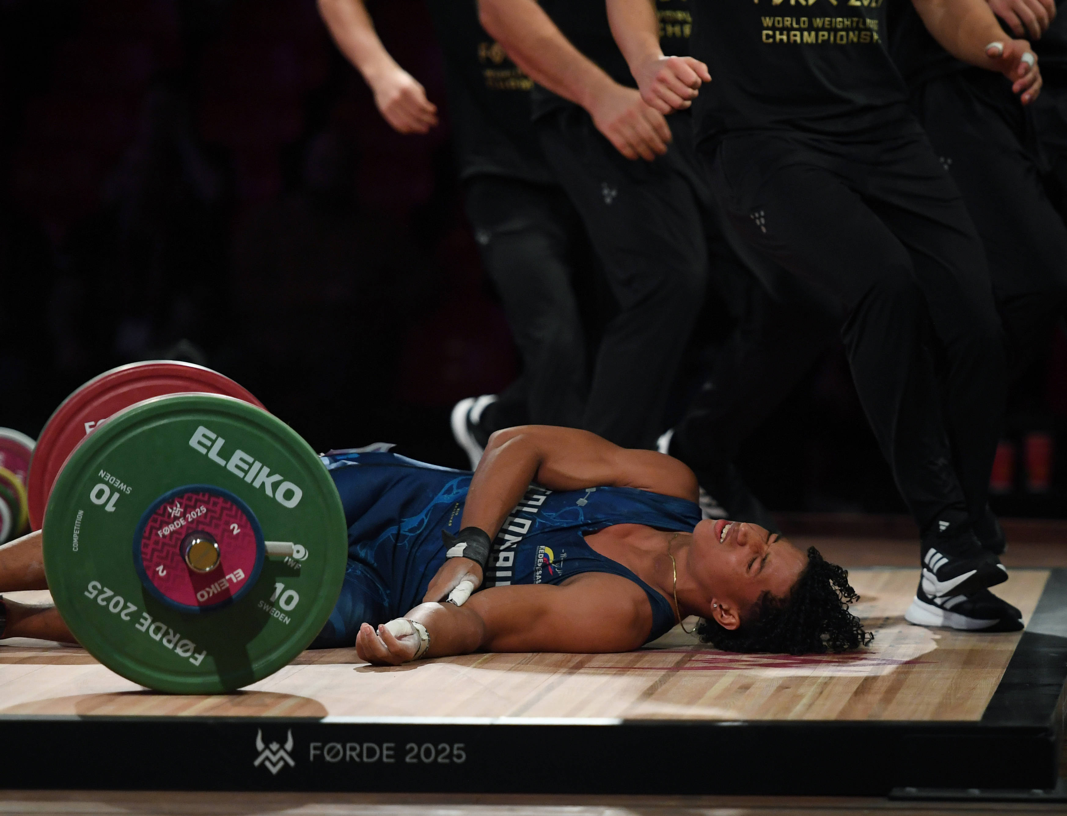 举重男子抓举：哥伦比亚选手夺冠！的简单介绍