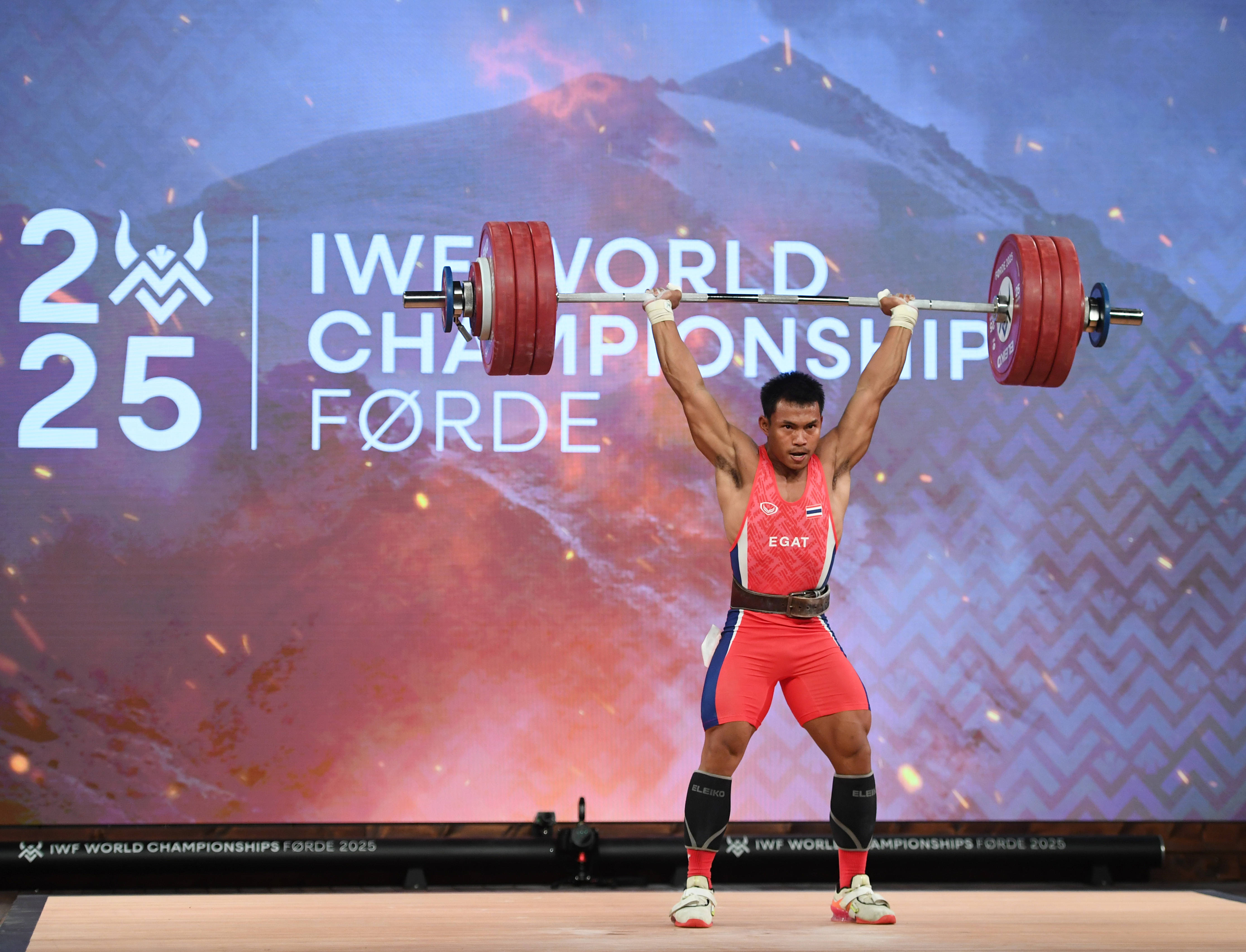 举重男子抓举：哥伦比亚选手夺冠！的简单介绍