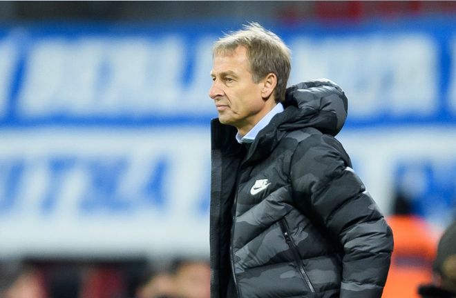 包含柏林赫塔球员因红牌禁赛，对球队影响不小的词条