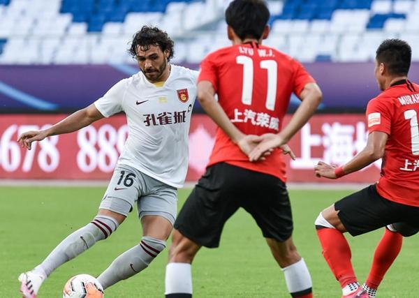 上港迎战华夏幸福，争取反扑