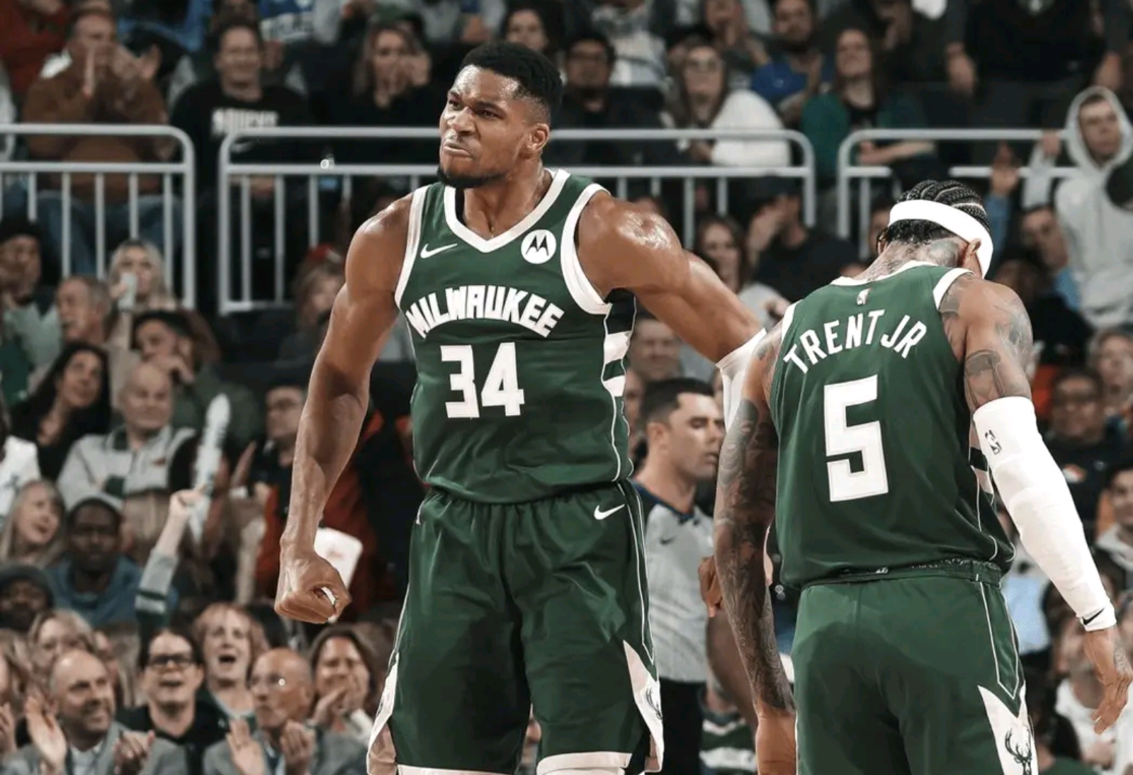 包含雄鹿击败快船，稳坐东部第一的词条