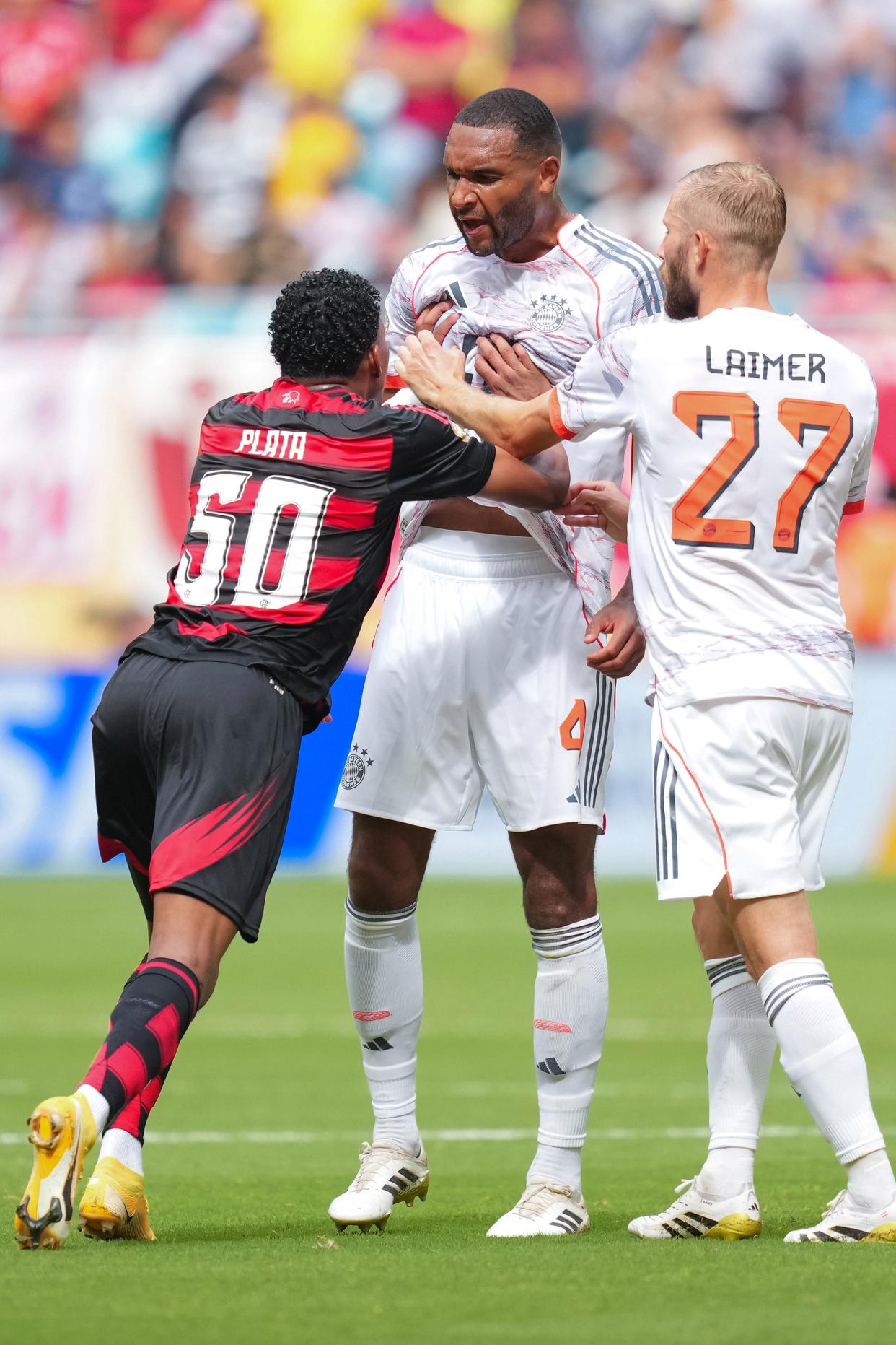 拜仁慕尼黑再度逆袭，晋级最新赛事四强的简单介绍